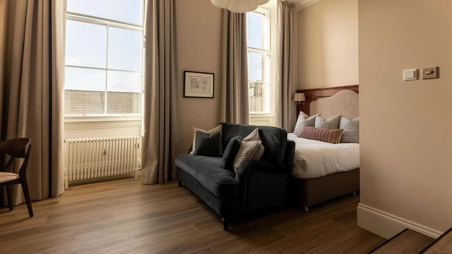 Hotel Moment George IV Bridge Edinburgh