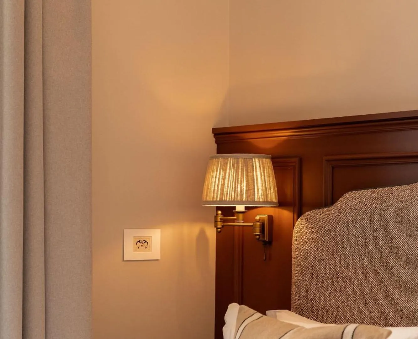 Hotel Moment George IV Bridge Edynburg 0*,  Wielka Brytania